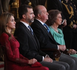 Sus Majestades los Reyes y Sus Altezas Reales los Príncipes de Asturias durante la recepción al Cuerpo Diplomático
